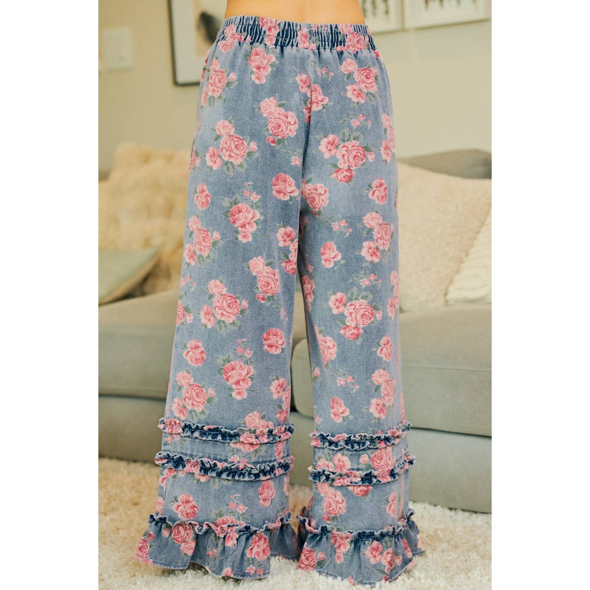 WASHED FLORAL DENIM WITH RUFFLE ELASTIC WIDE PANTS