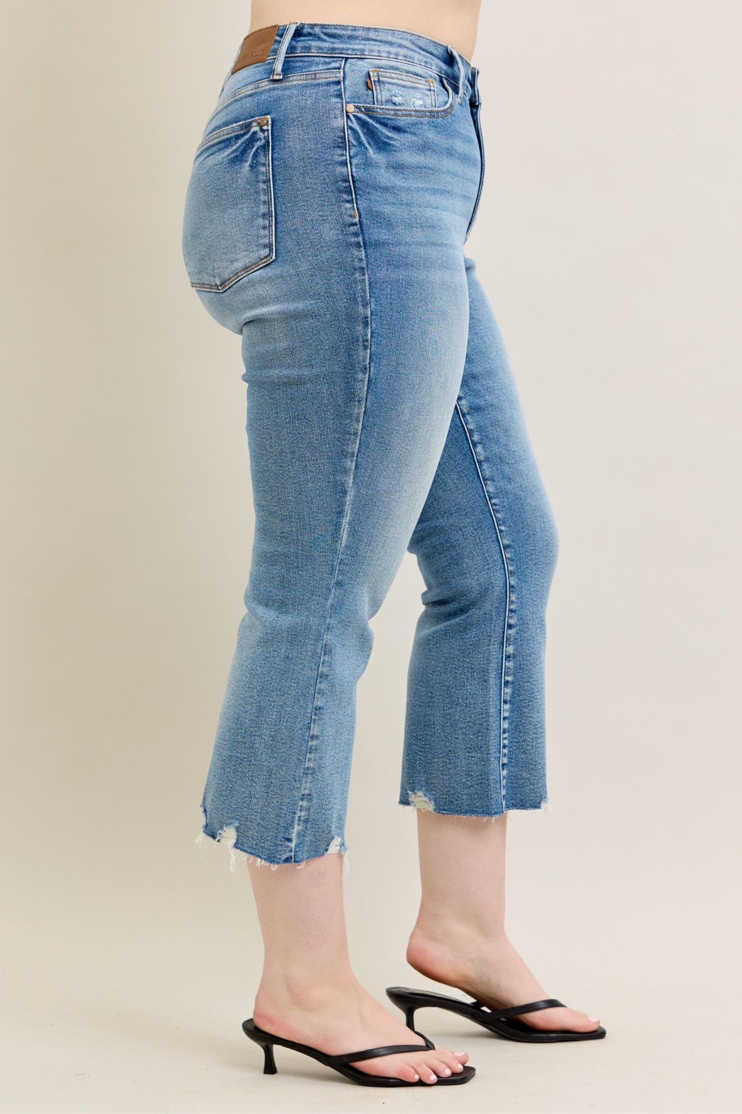 Judy Blue Mid Rise Vintage Wash Destroy Hem Kick Flare Jeans 88979