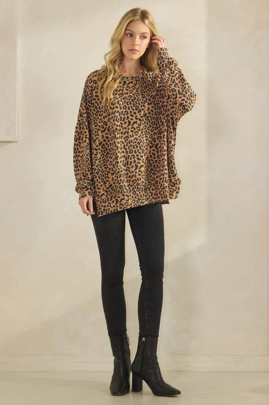 LONG SLEEVE ROUND NECK ANIMAL URBAN RIB TOP