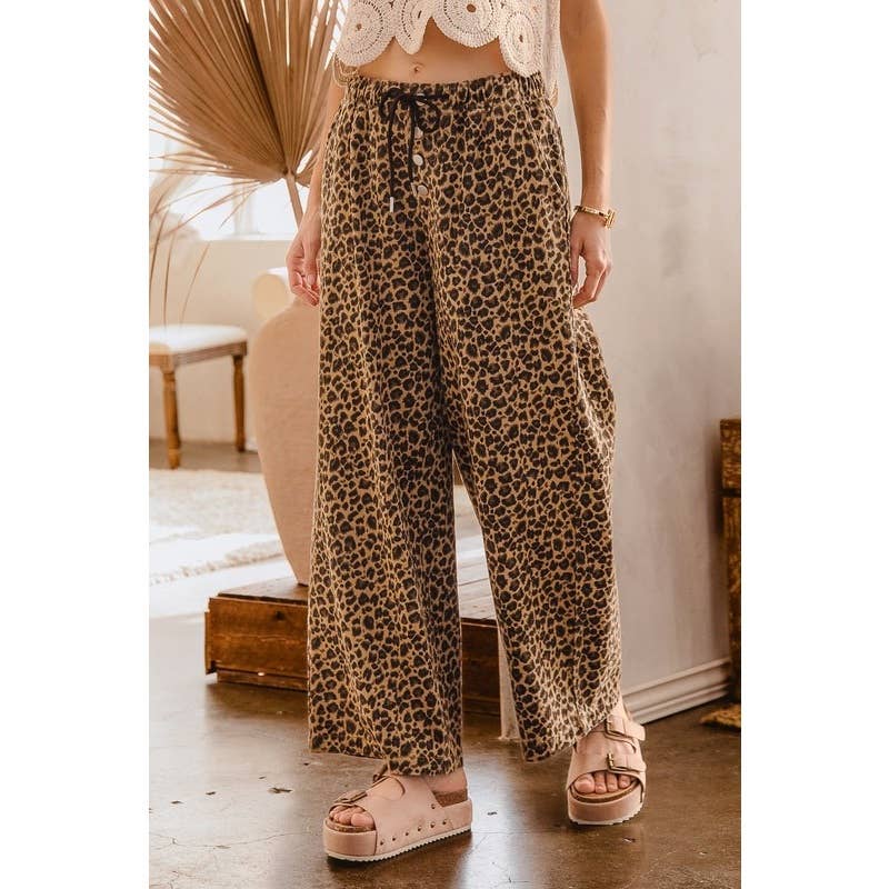 WIDE LEG LEOPARD TWILL PANTS WITH DRAWSTRING