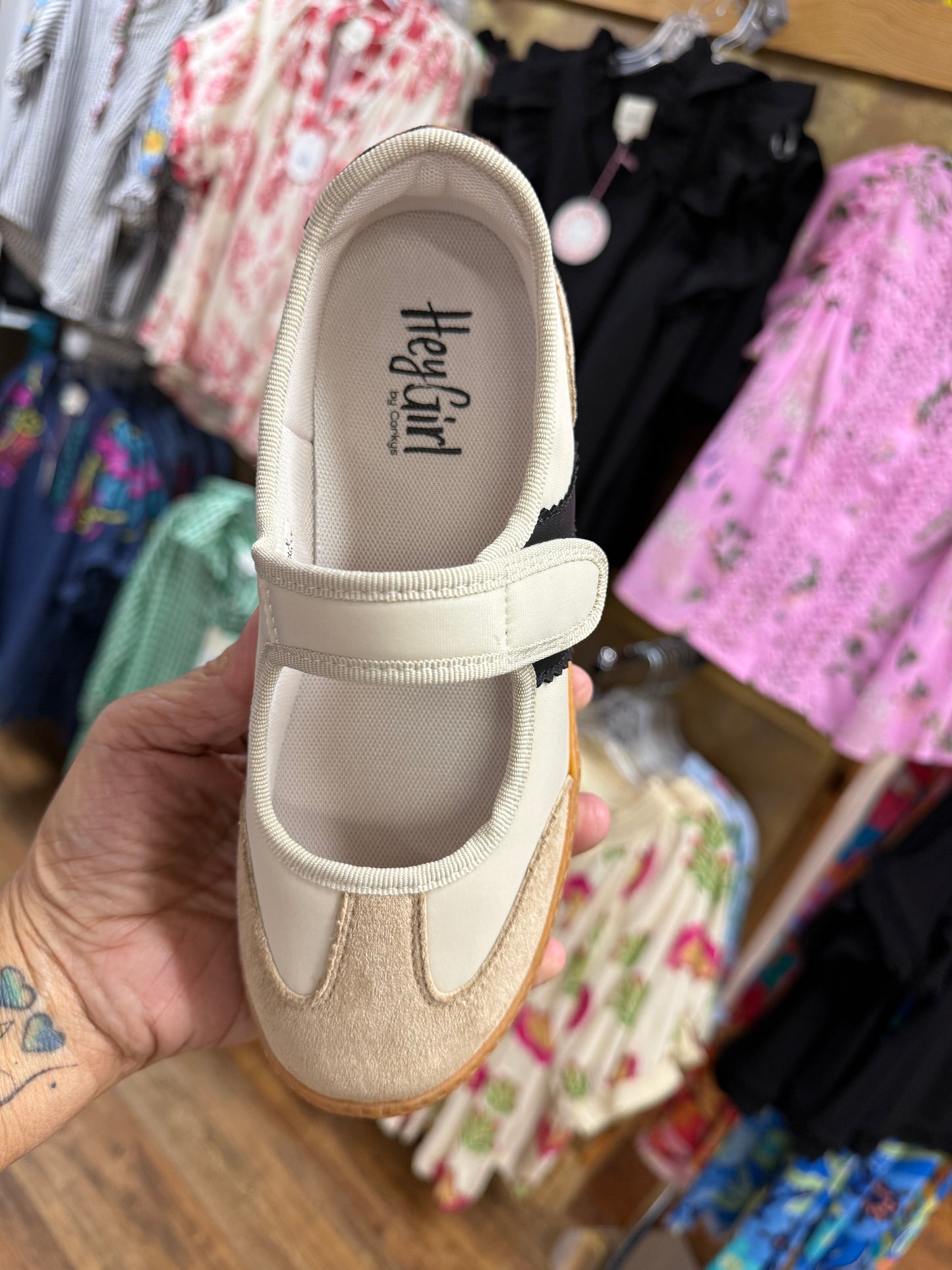 Corkys Calm Down Sneaker - Sand Combo