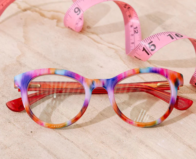 Tribeca Readers by Peepers