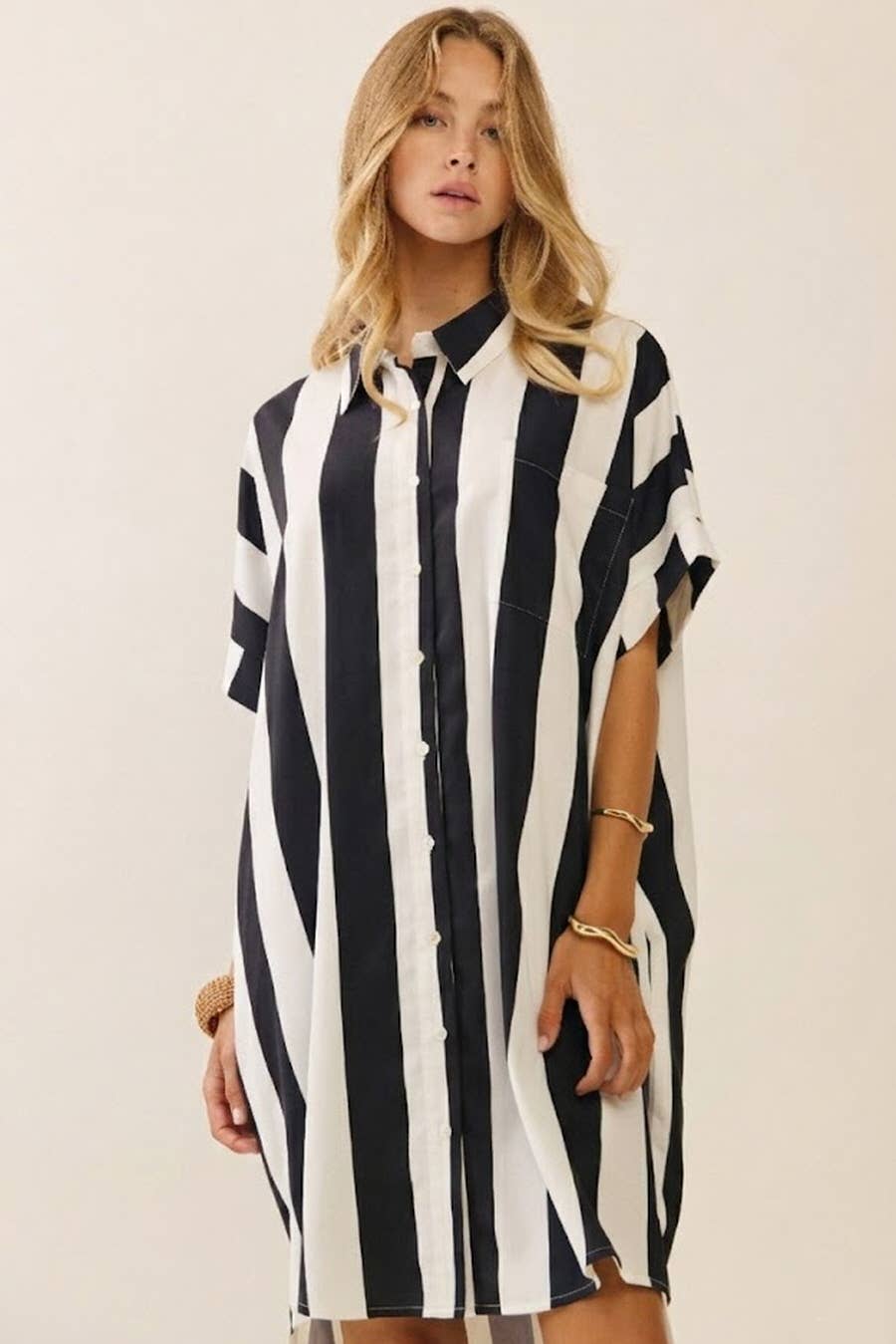 vertical striped black and white dress Stripe Short Sleeve Button-up Shirt : IVORY 3XL Classic meets modern. These Effortlessly chic and endlessly l Size:18Y