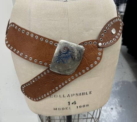 Leather belt Tan