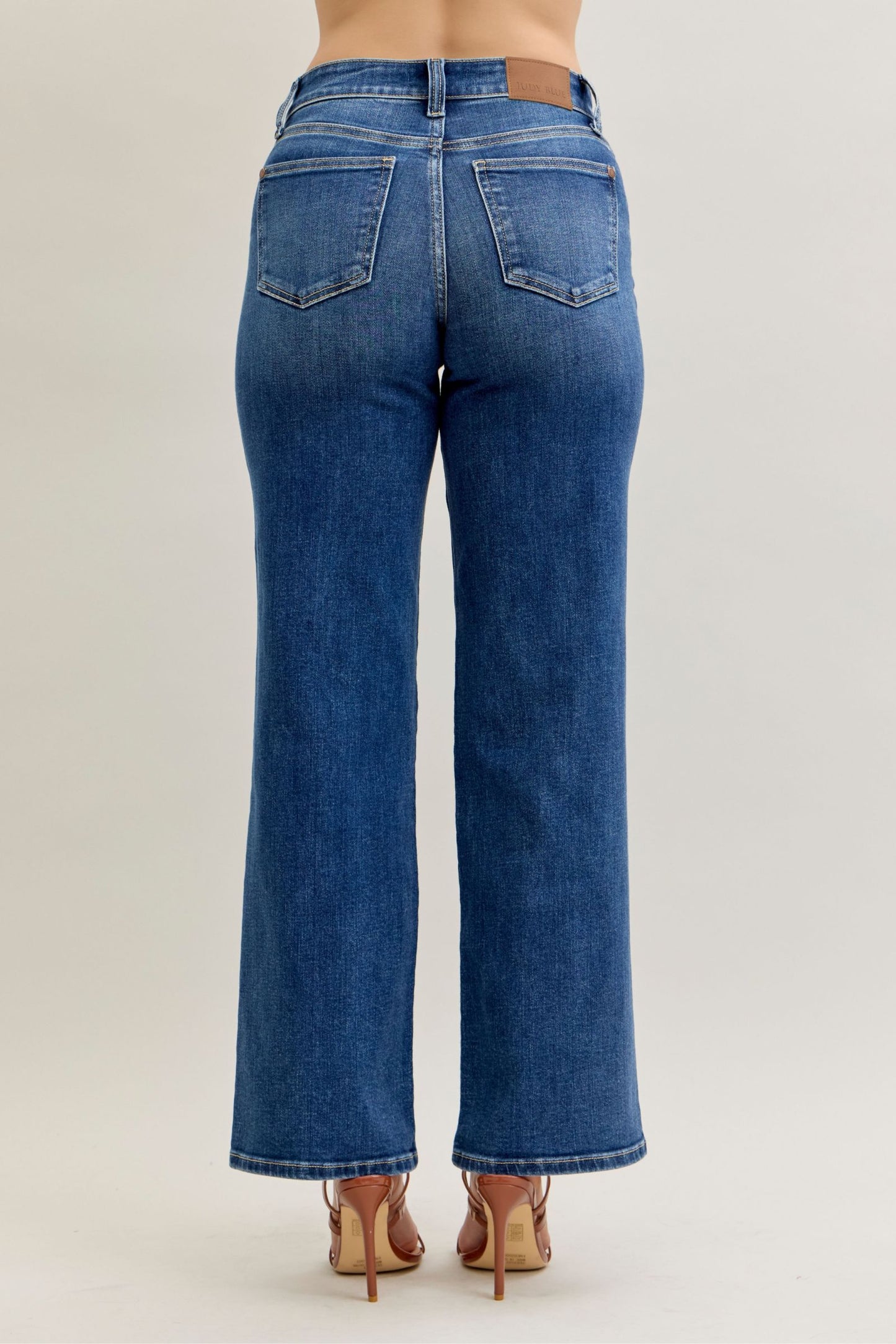 Judy Blue Mid Rise 90's Straight Front Patch Double Pocket 82680