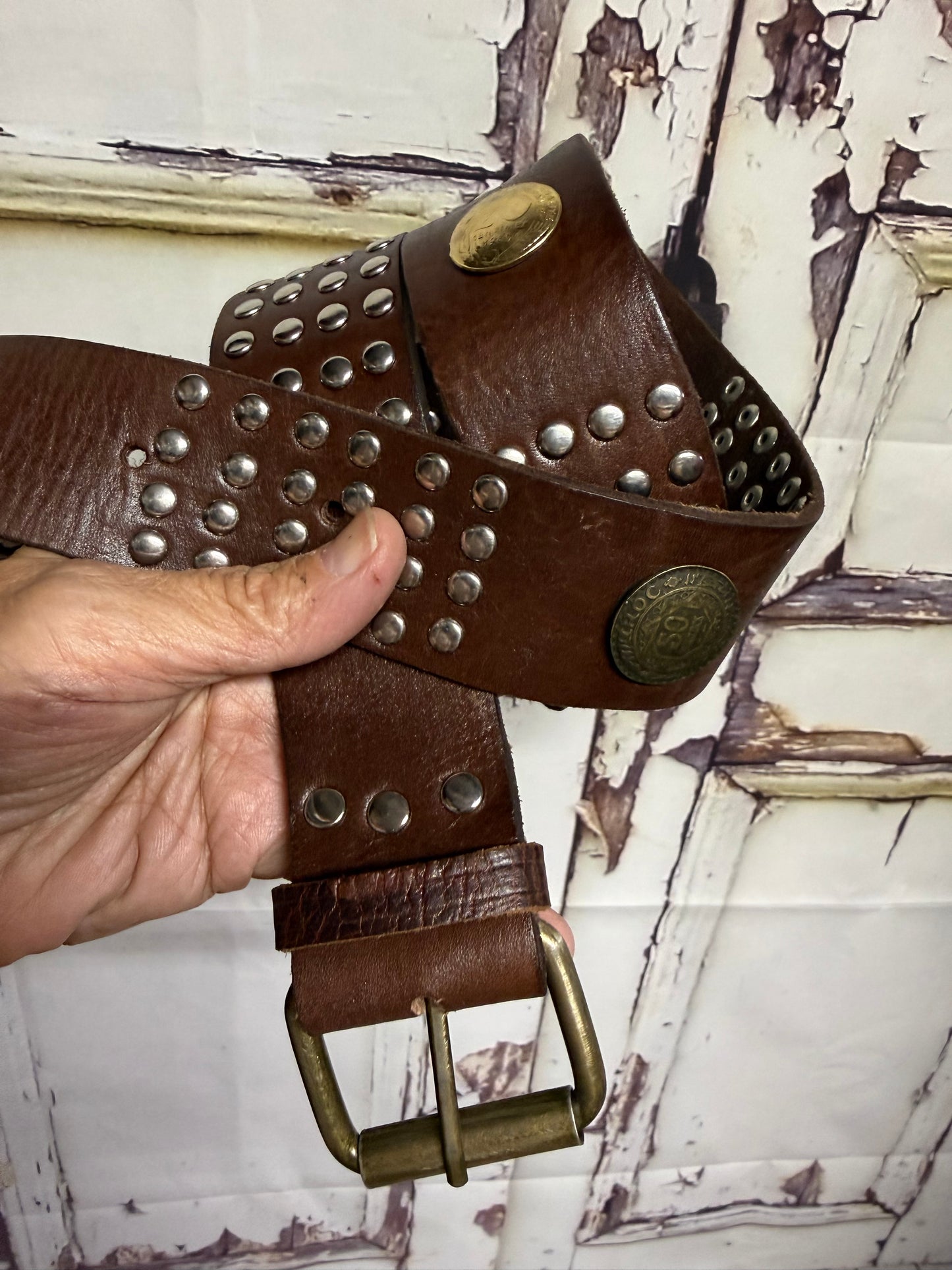 Classic Jean Buckle Concho Belt - Brown