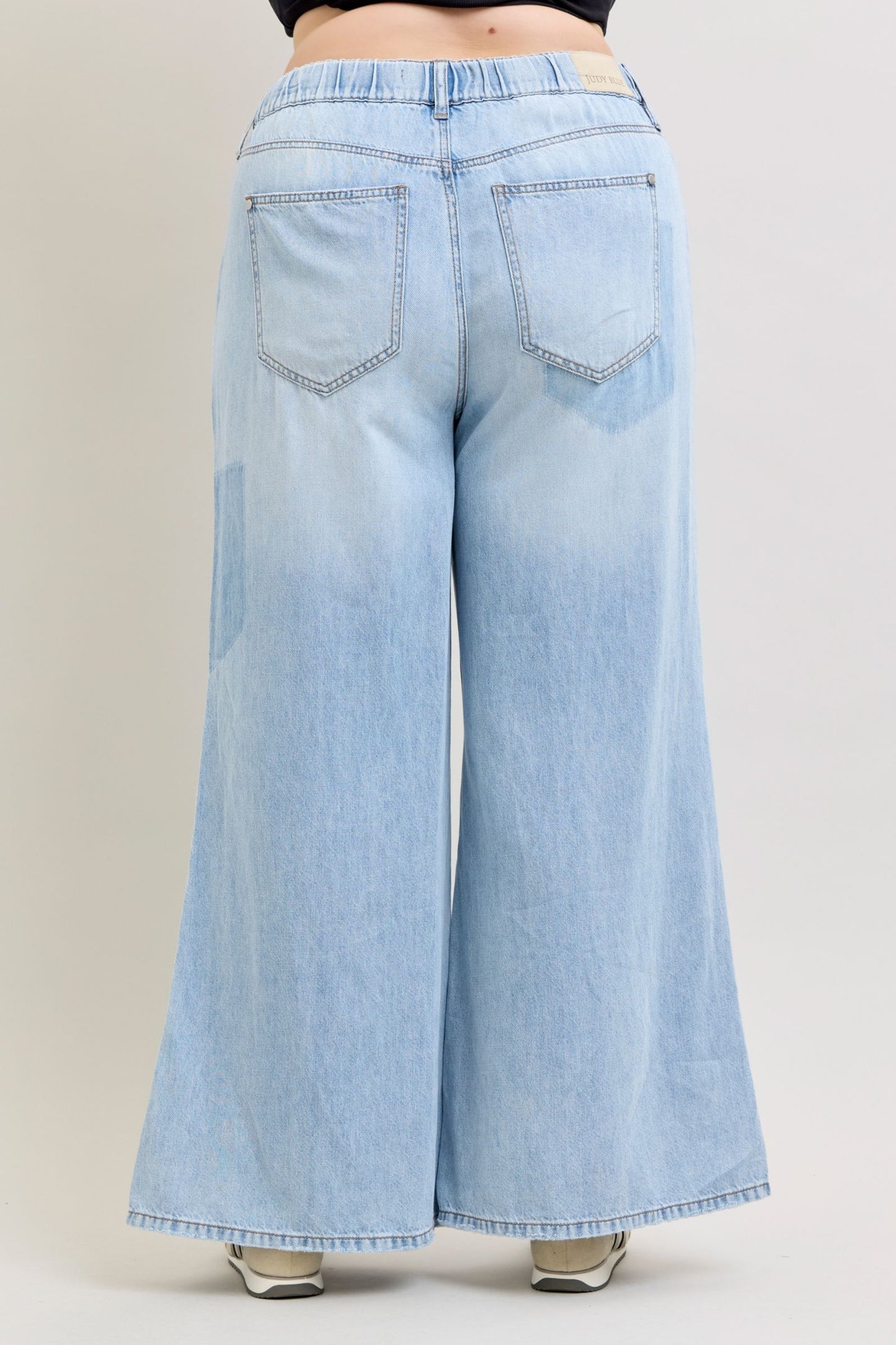 Judy Blue HW Featherweight Palazzo Jeans 881091