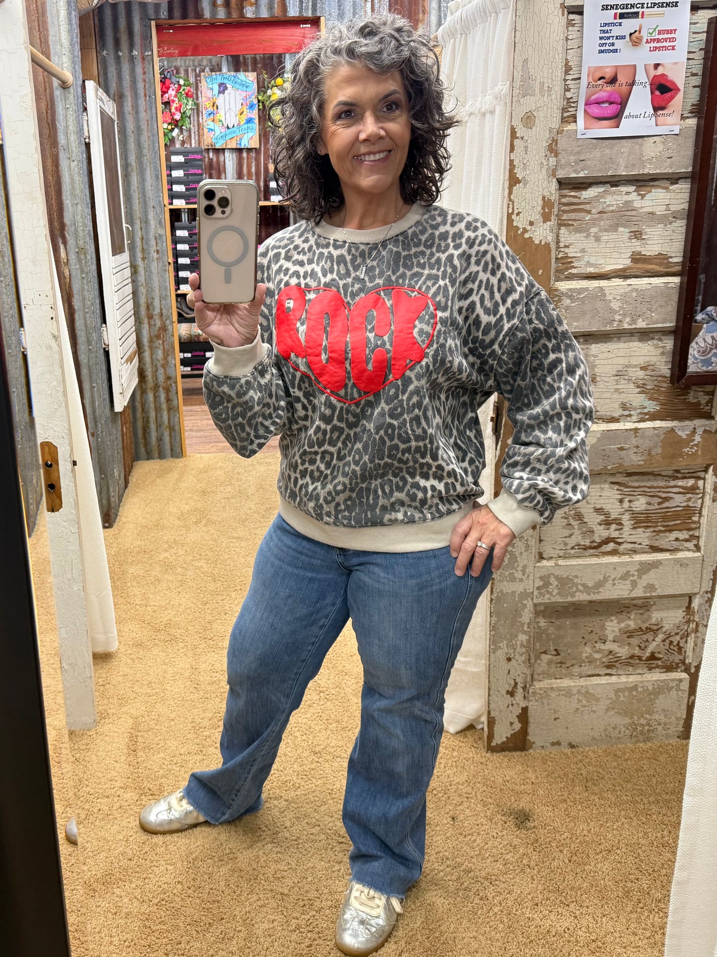ASH ANIMAL PRINT ROCK HEART WASHED TERRY PULLOVER