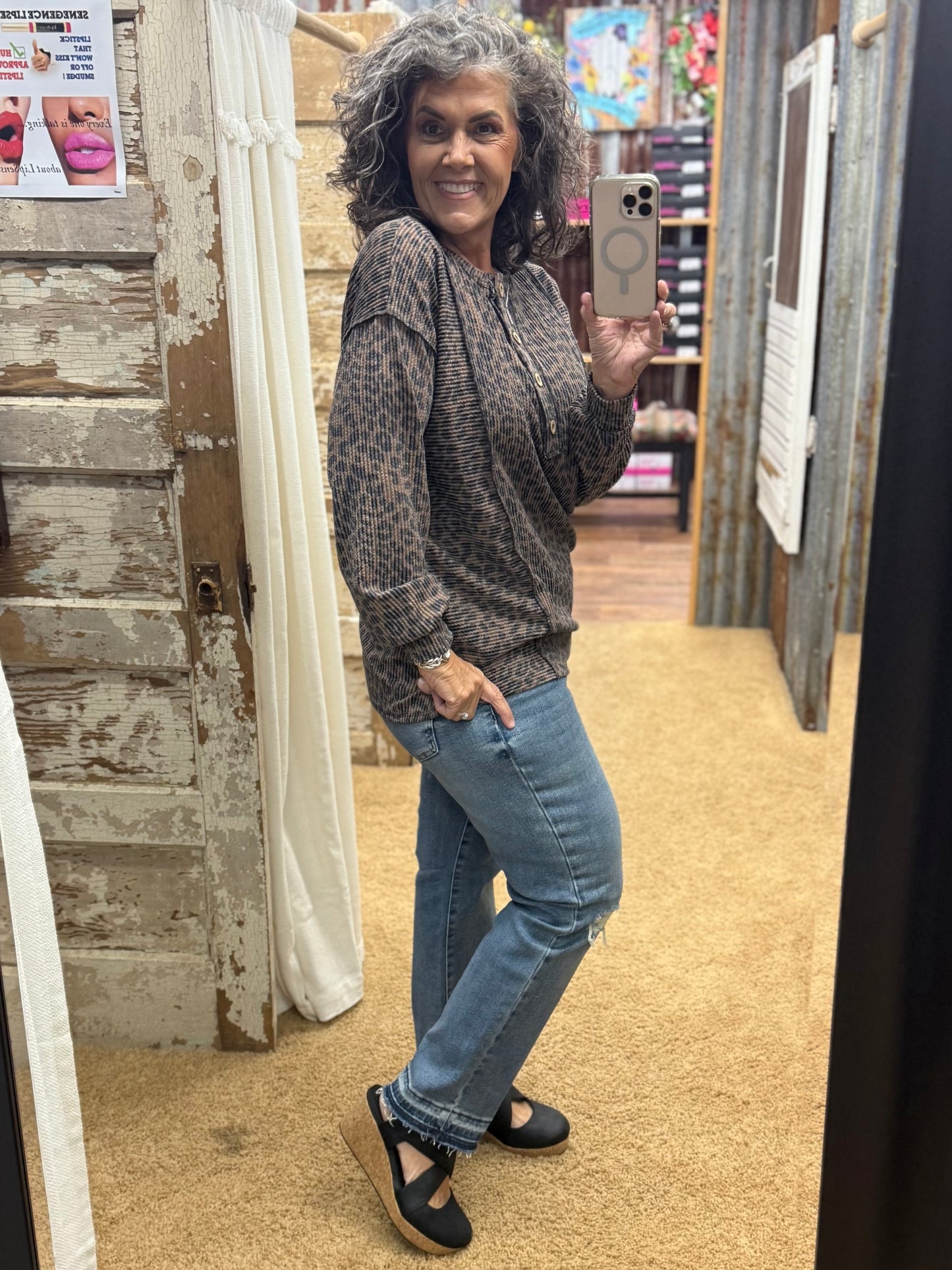 LONG SLEEVE URBAN RIBBED BUTTON FRONT ANIMAL TOP