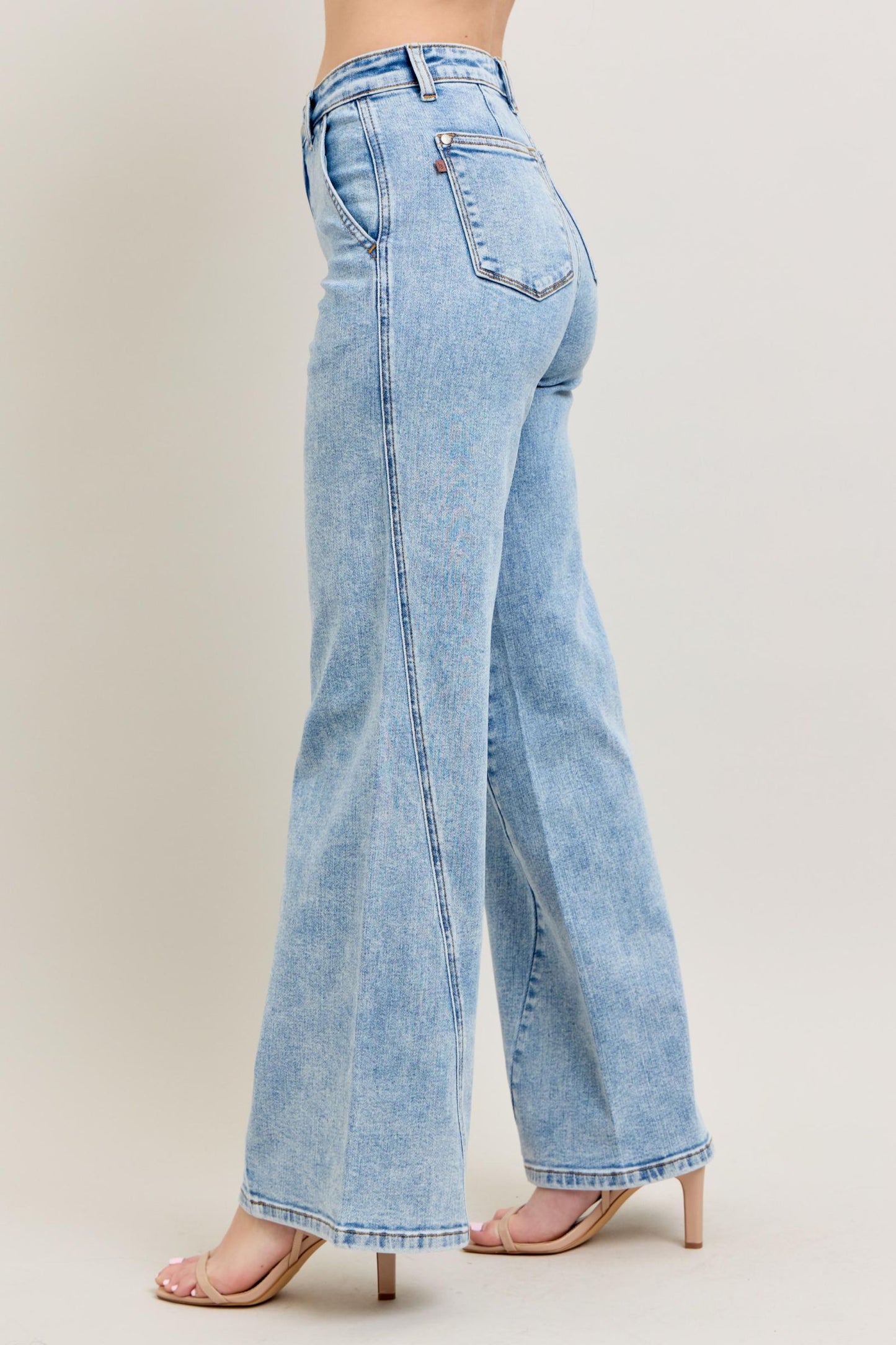 Judy Blue High Waist Stone Wash Retro Wide Fit Skewed Inseam Jeans 82654