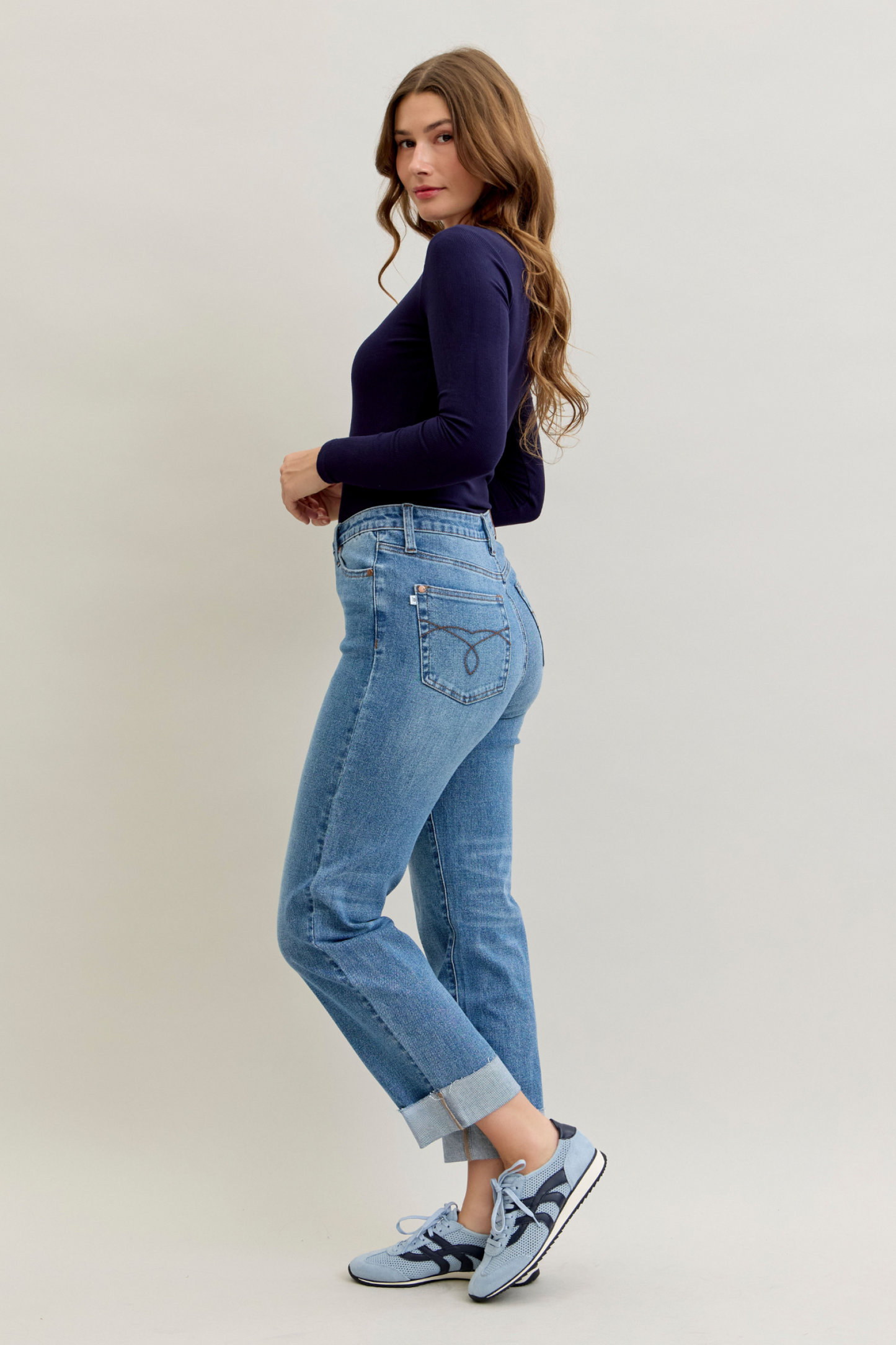 Judy Blue HW BF Criss-Cross Mild Destroy Single Cuff Jeans 881003