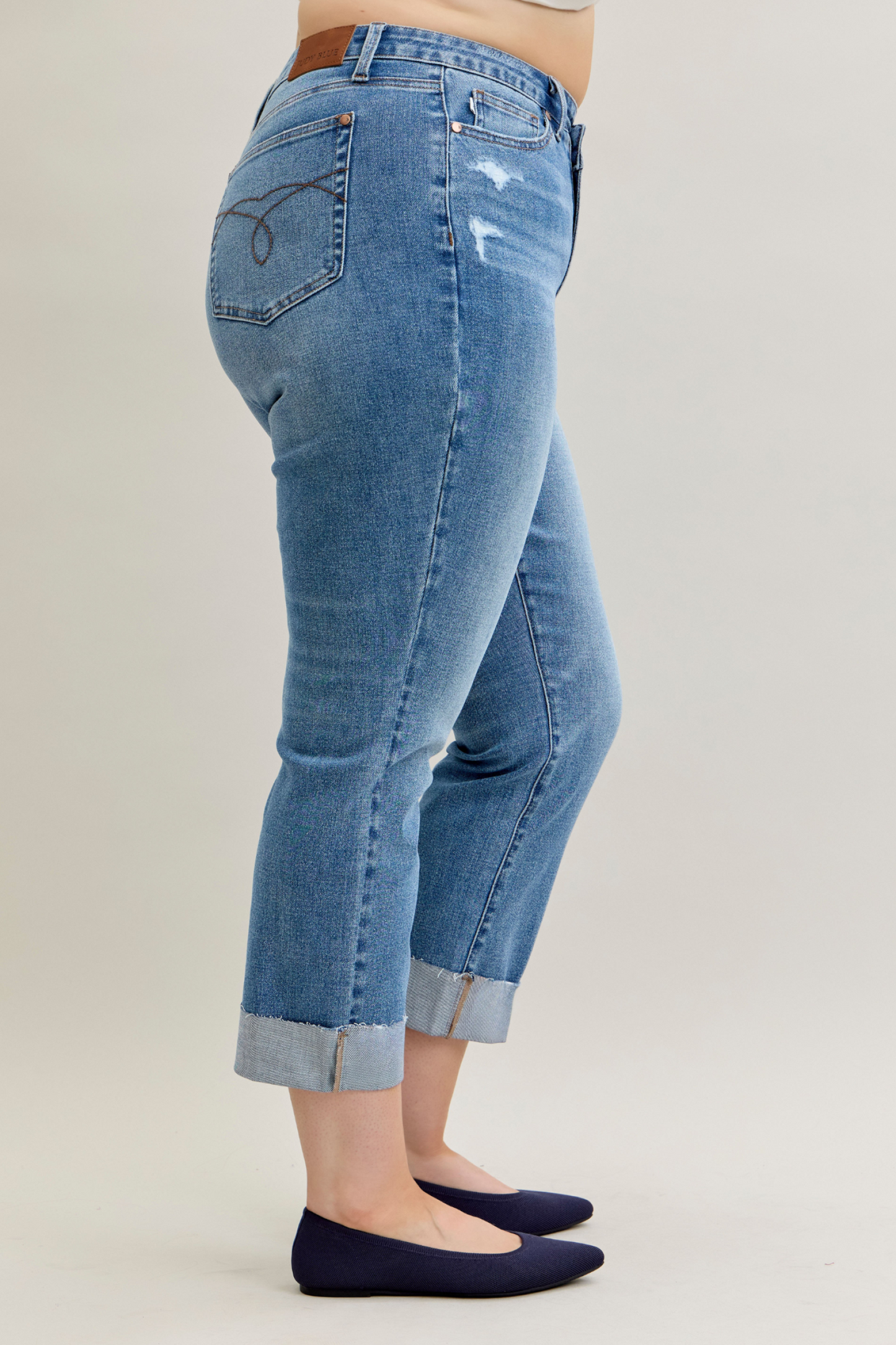 Judy Blue HW BF Criss-Cross Mild Destroy Single Cuff Jeans 881003