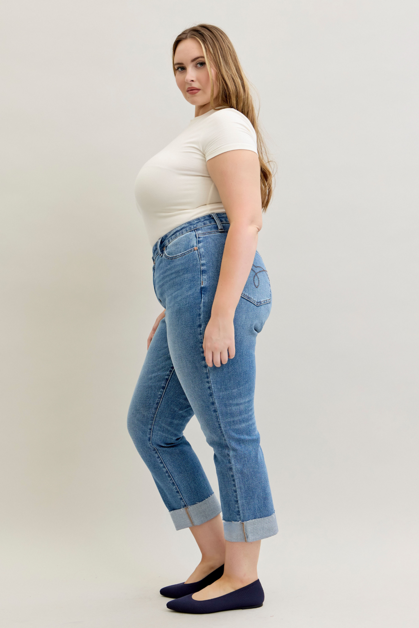 Judy Blue HW BF Criss-Cross Mild Destroy Single Cuff Jeans 881003