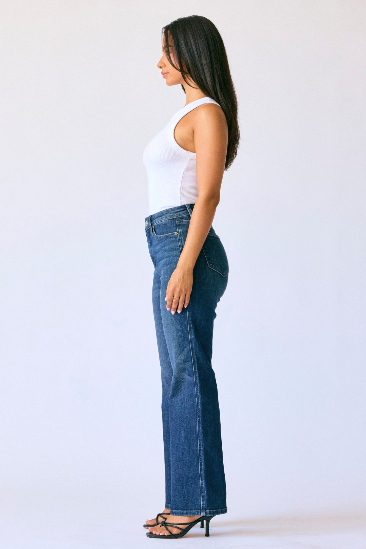 Judy Blue PETITE Mid Rise Straight Leg Tummy Control Classic Jeans 88861