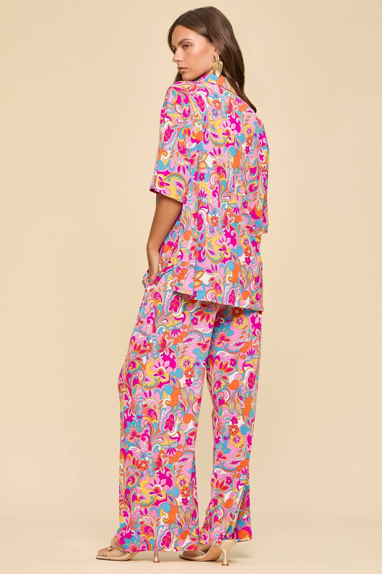 2-Piece Multi Blouse + Relaxed Pants Resort Wear Set