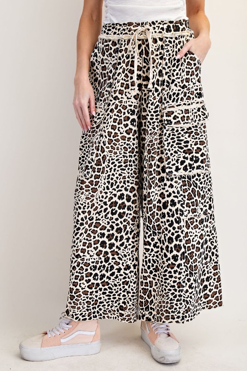 NATURAL ANIMAL PRINTED TERRY KNIT MINERAL WASHED CARGO PANTS