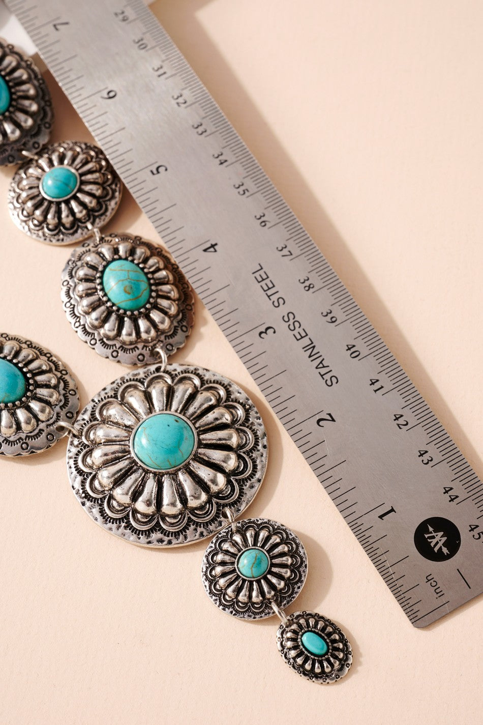 Western Concho Y-Shape Necklace