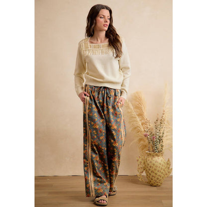 WASHED FLORAL DENIM SIDE LACE TRIM ELASTIC PANTS
