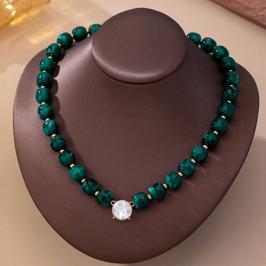 Resin Bead Round Crystal Pendant Necklace | 80N93729: GREEN
