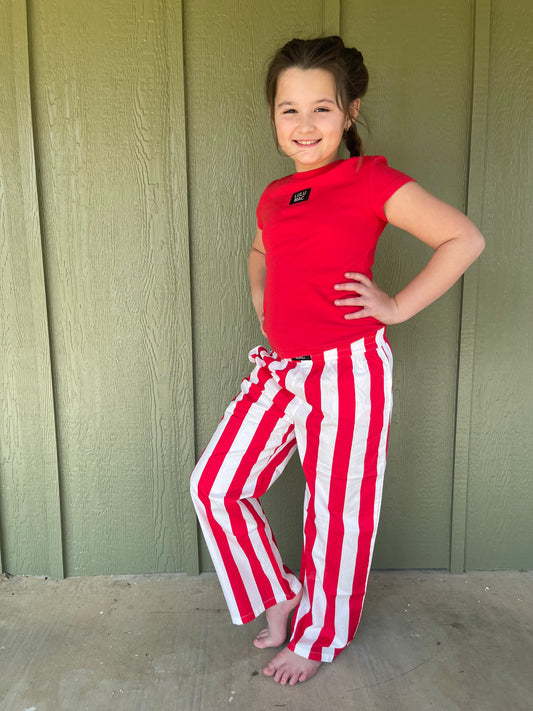 Red Lulu Mac Tee - YOUTH