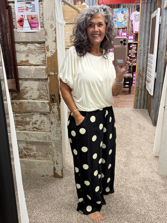 UMGEE Ivory Double Lined Bubble Sleeve & Hem Top