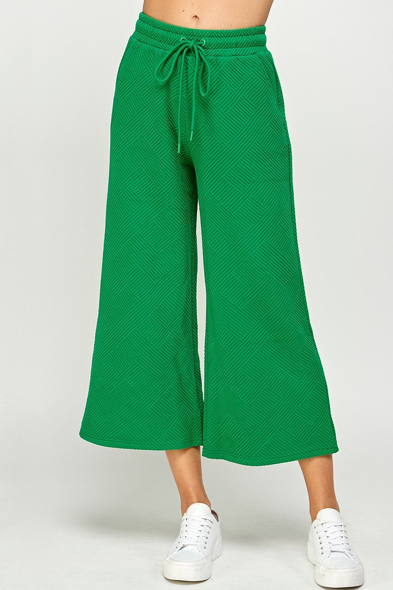 Green Textured Cropped Wide Pants