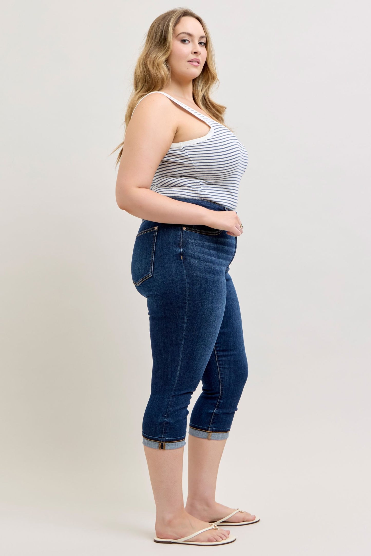 Judy Blue HW Capri w/ Single Cuff Jeans 72123