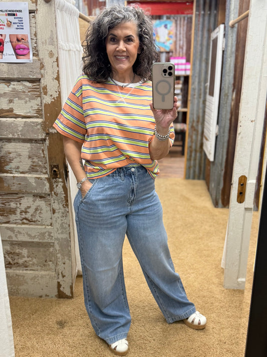 Striped Short Sleeve Relaxed Fit Knit Top: APRICOT COMBO