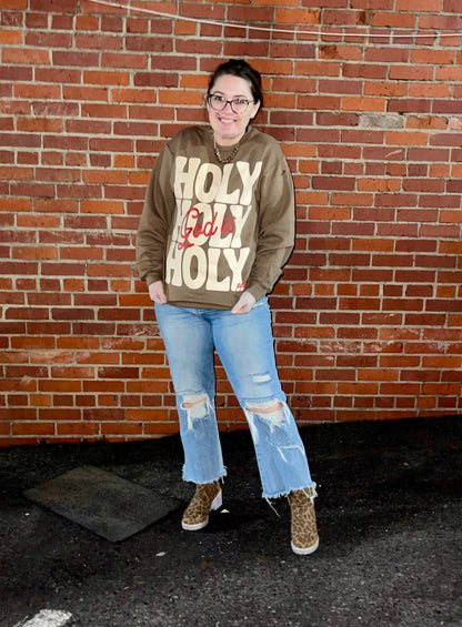 ❤️🤎God is Holy Sweatshirt🤎❤️