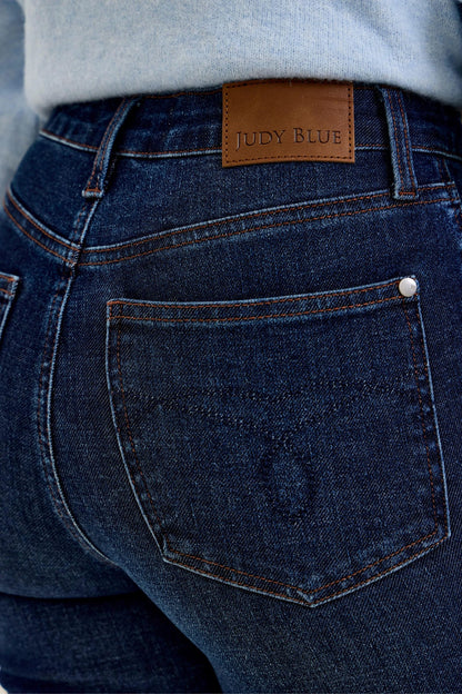 Judy Blue HW T.C. Amy Kick Flare DK Rustic Indigo Jeans 881170