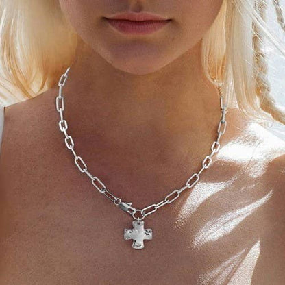 NOTABLE HAMMERED CROSS FRONT TOGGLE NECKLACE | 40NK9666: Silver