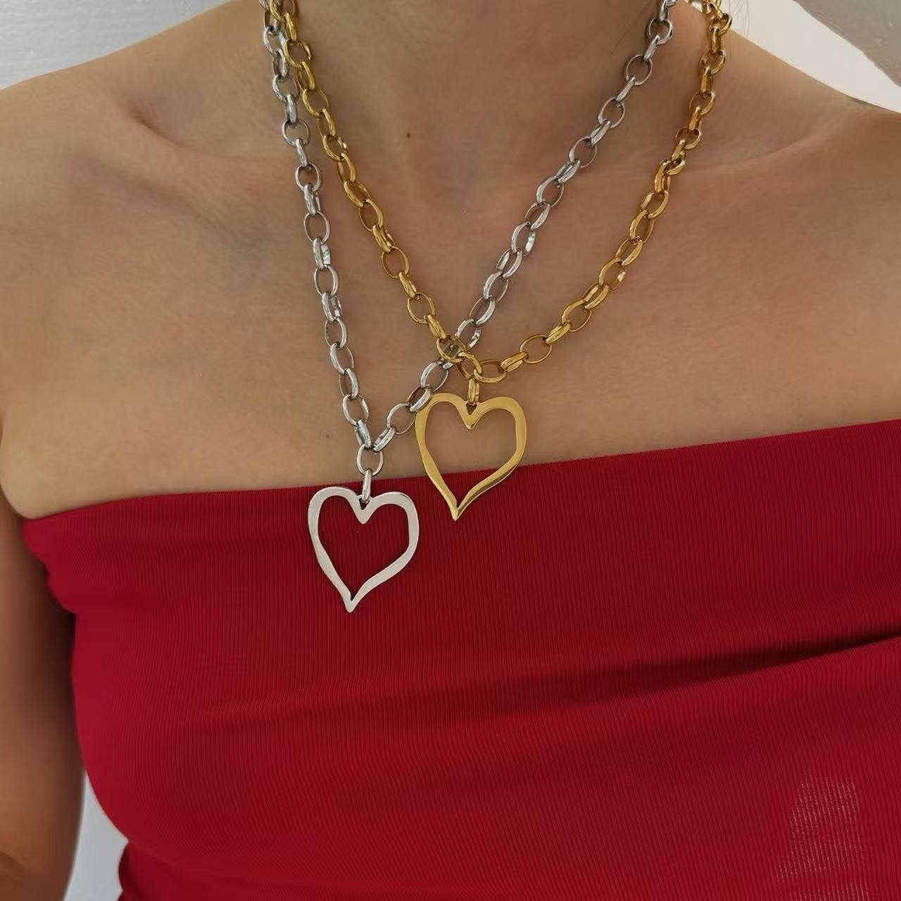 18K STAINLESS STEEL TARNISH FREE HEART NECKLACE | 40NK9564: Silver