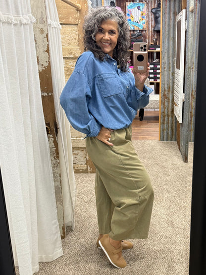 Brad & Rena Relaxed Cropped Pants - Olive