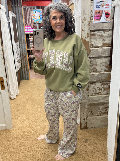 LULU MAC Green Camo Sweatshirt