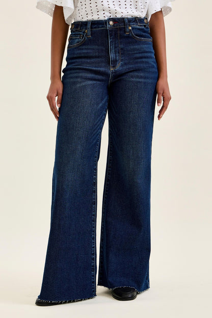 Judy Blue HW Retro Wide w/ Adjustable WB Tabs + Raw hem 881114