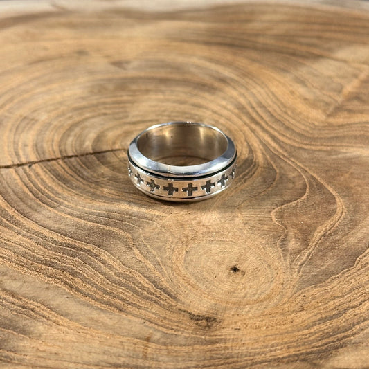 BOHO SOL Cross Spinner Ring T5282