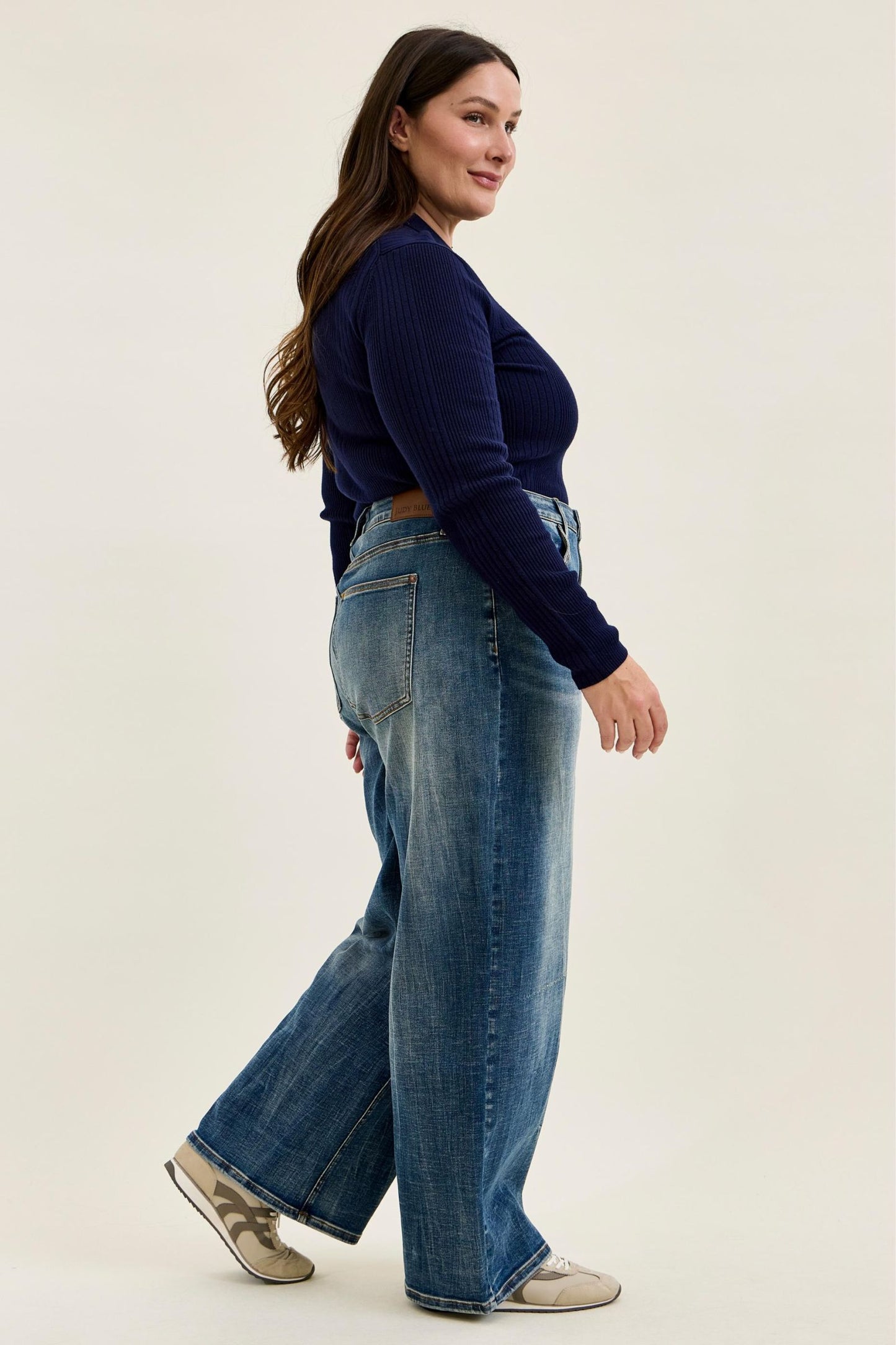 Judy Blue HW WILHELMINA Baggy MD Vintage Blast Jeans 881157