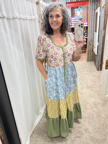 Easel SPRING PRINT MIX TIERED MAXI DRESS