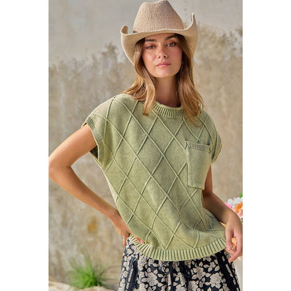 DIAMOND PATTERN WASHED KNIT DROP SHOULDER TOP: LT OLIVE