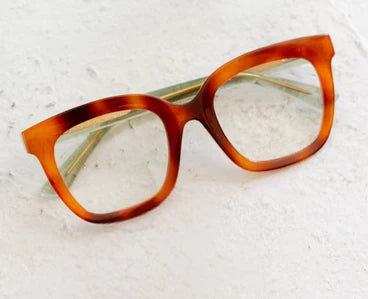 Fanfare Blonde Tortoise/Green Readers by Peepers