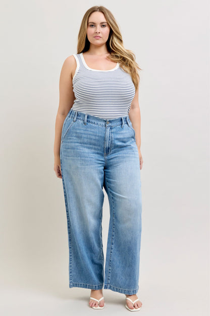 Judy Blue HW Featherweight Baggy Elasticated WB Jeans 881090
