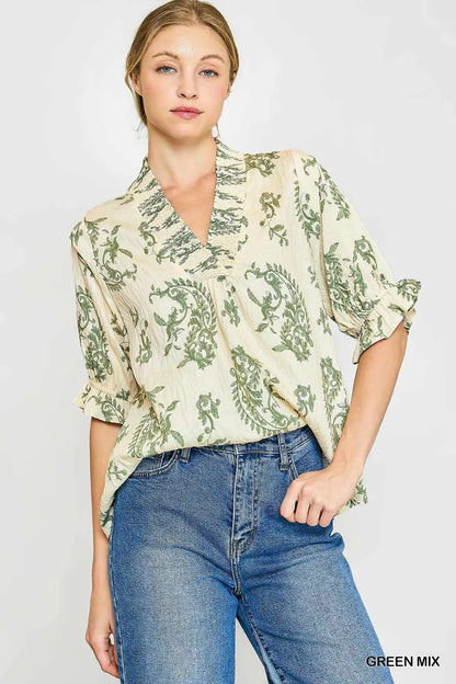 UMGEE Green Willow Vine Ruffle Trim Blouse