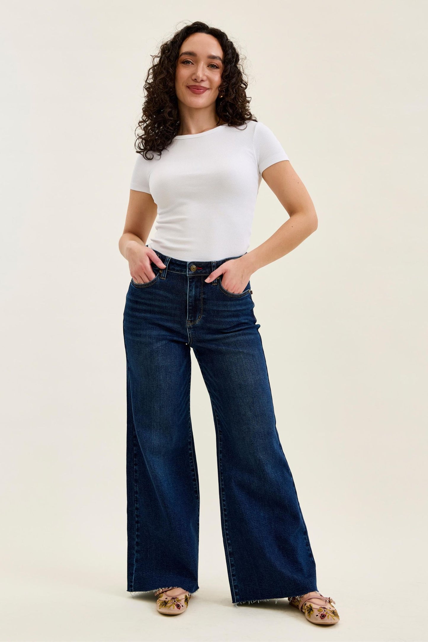 Judy Blue HW Petite Retro Wide w/ Adjustable WB Tabs + Raw hem 881114 PT