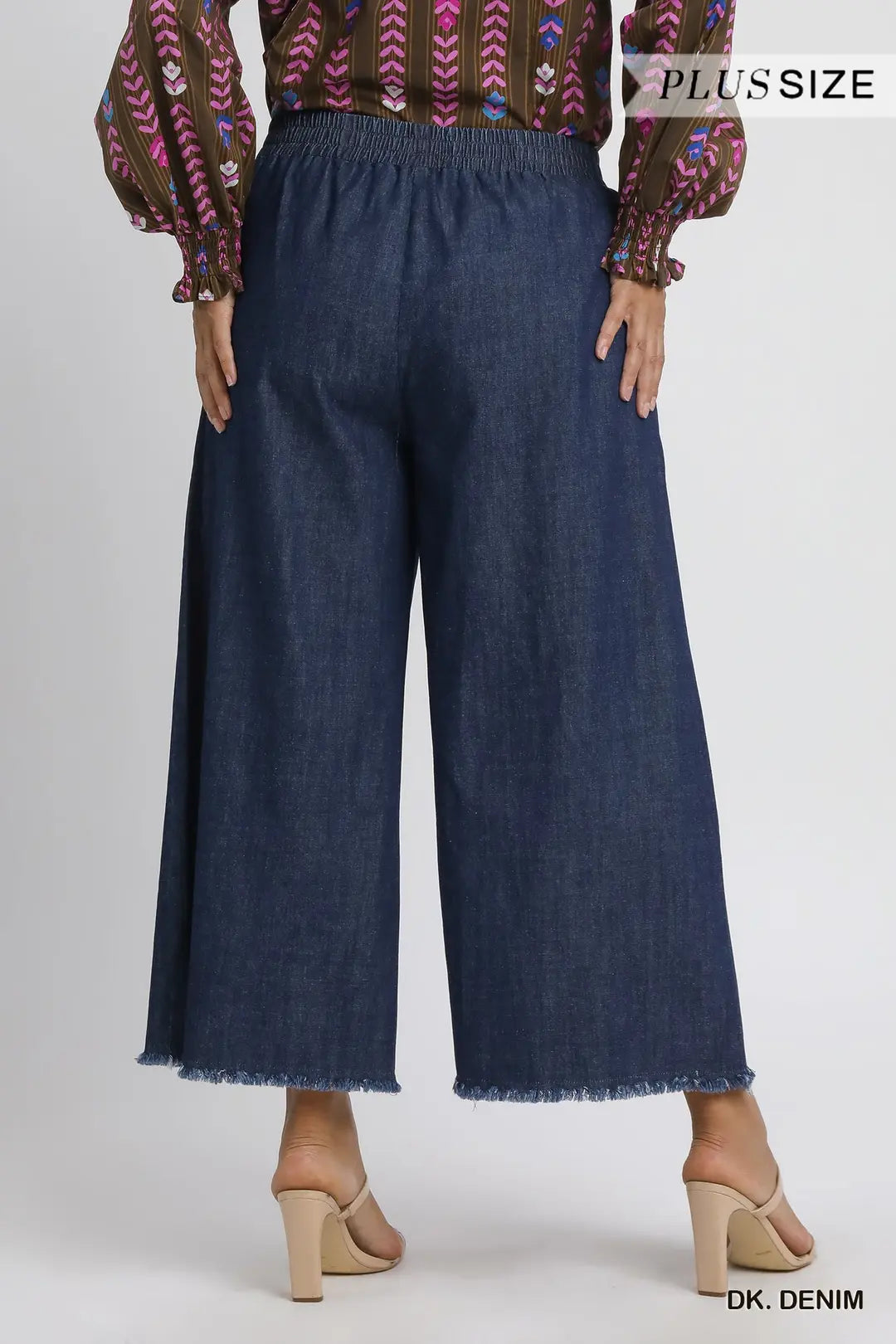 UMGEE Dk Denim Washed Denim Pants with Fringe Hem