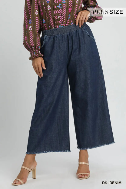 UMGEE Dk Denim Washed Denim Pants with Fringe Hem