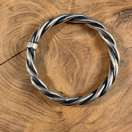 BOHO SOL Large Twist Braided Bangle T4222