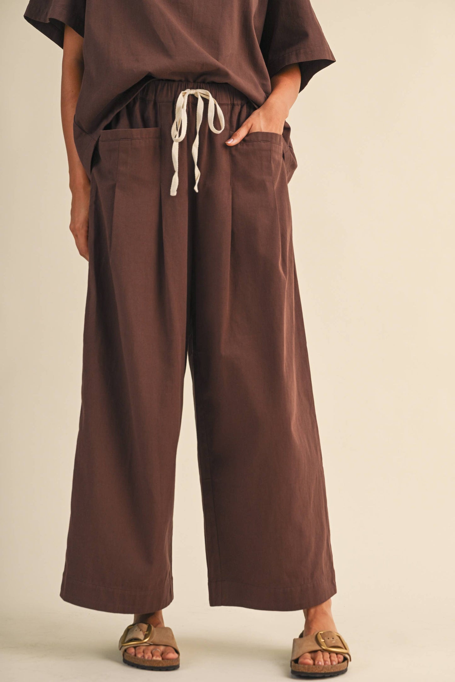 BROWN RELAXED FIT TOP AND WIDE LEG CROPPED PANTS SET