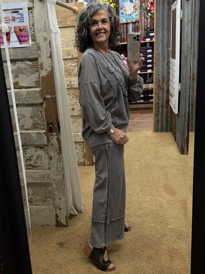 The LUCKY Horseshoe Charcoal Set