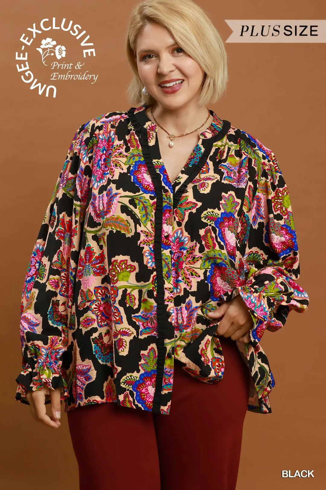 UMGEE Black Mixed Floral Print Button Down Blouse