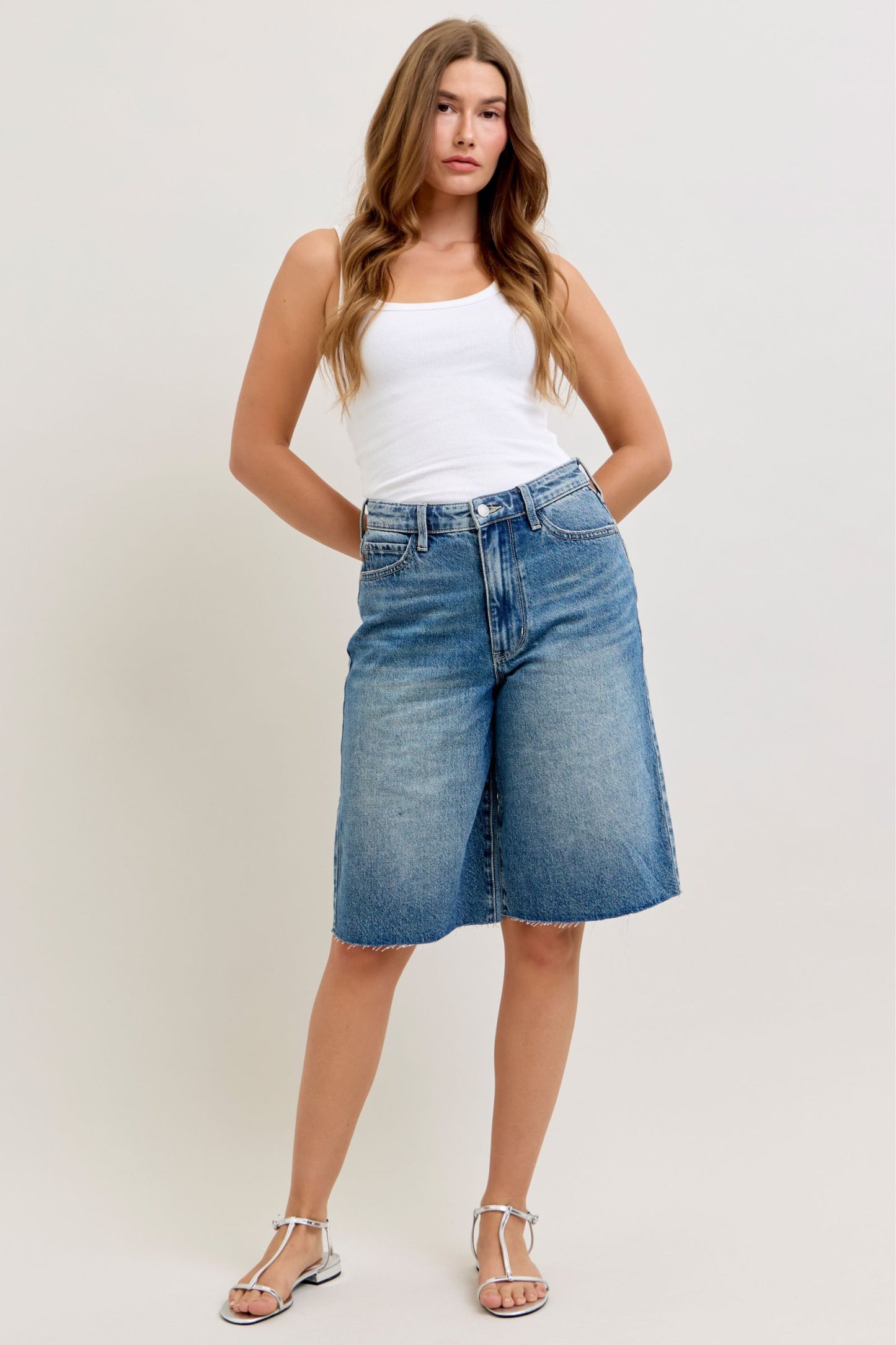 Judy Blue HW Rigid Magic Jort 150370